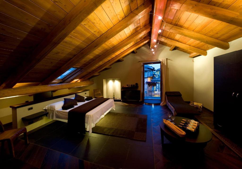 Casa Svizzera Agriturismo Barolo Kamer foto